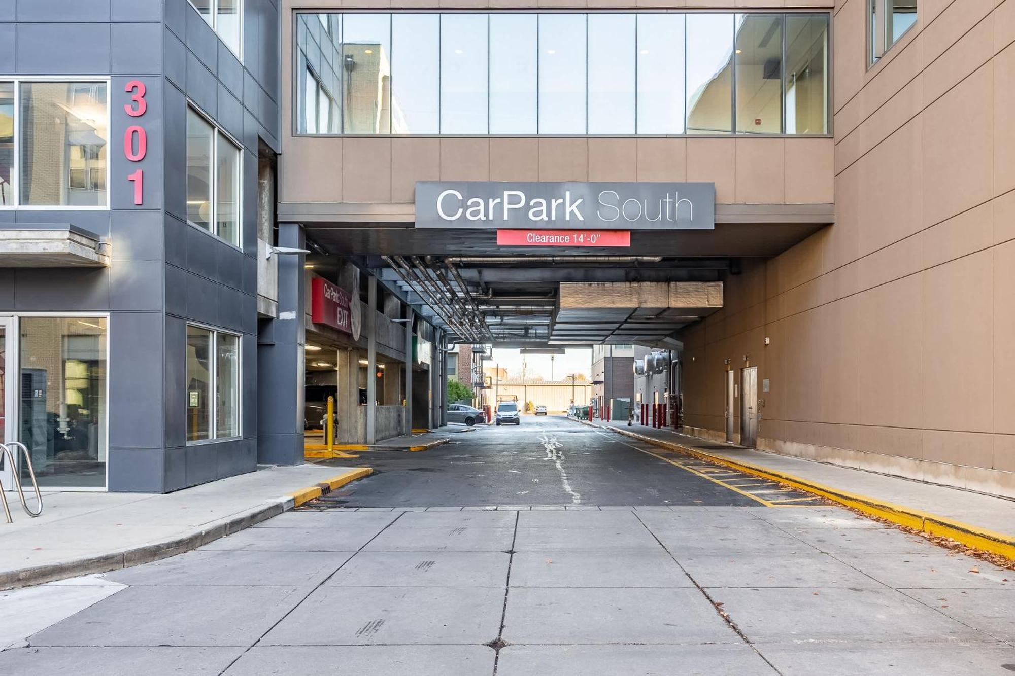 Free Parking Gym & Pool Downtown At Cityway Индианаполис Экстерьер фото